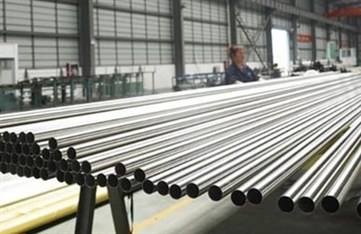 Comparação de desempenho do Inconel 718 e Stellite 6 em perfuração-de alta te...